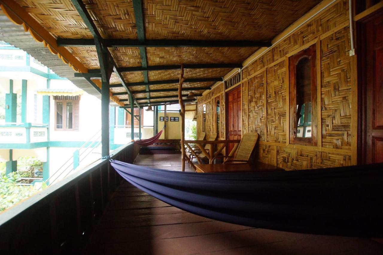 Indra Valley Inn Bukit Lawang Ngoại thất bức ảnh